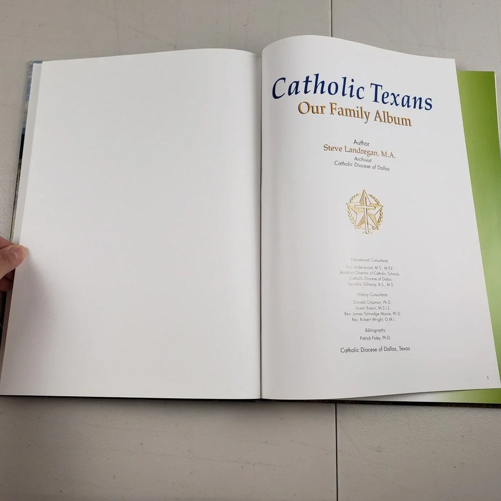 Catholic Texans Our Family Album Teachers Edition Steve Landregan 2003 Hardcover